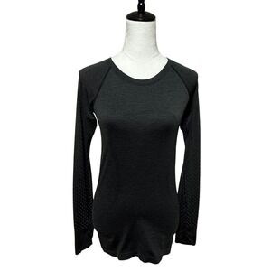 Lululemon T-Shirt Top Womens 6 Gray Long Sleeve Swiftly Tech Crew Neck Athletic